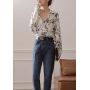 Блузка из натурального шелкового атласа BLU178